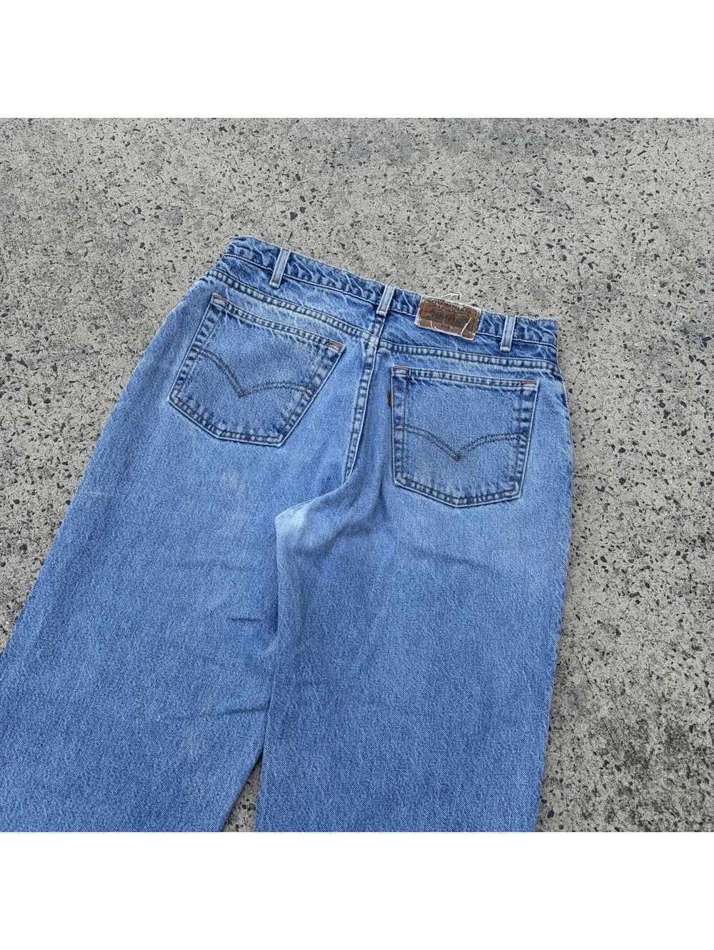 Vintage Levi's Signature 545 Loose Fit Jeans Men's 35x30 USA Light Wash 1994 90s